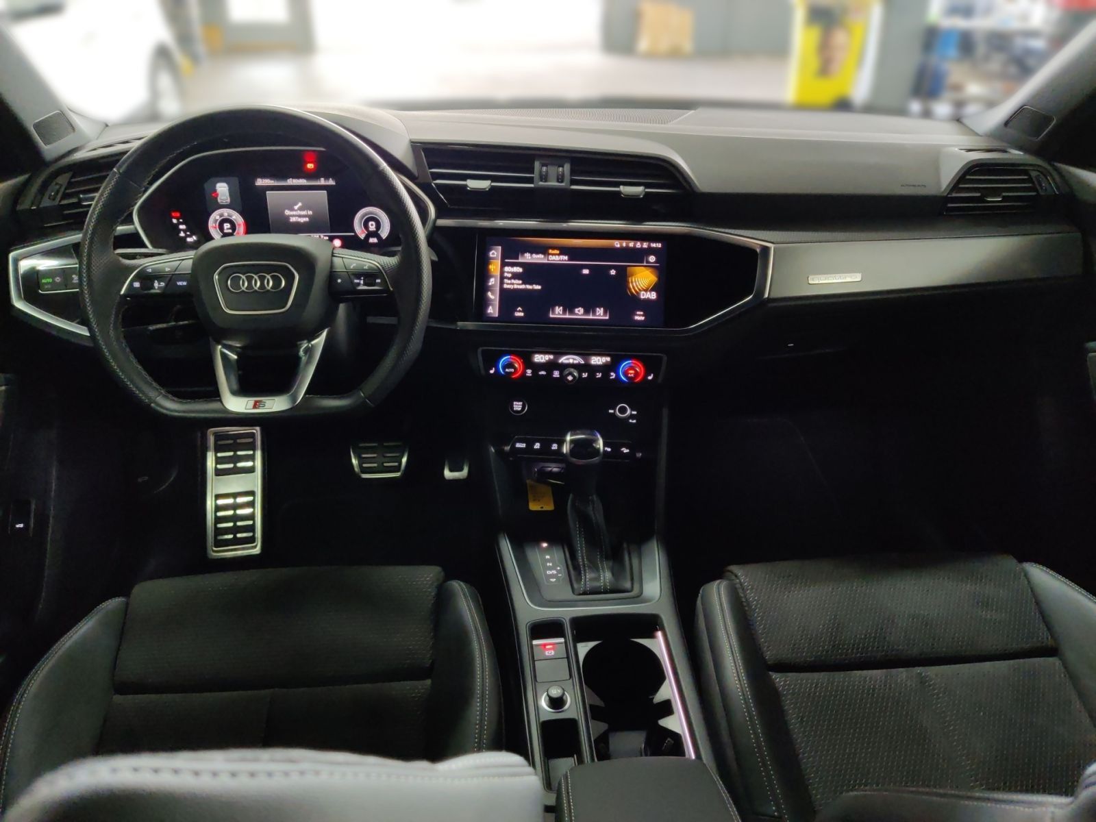Audi Q3 quattro S line - Samsaru's Car Outlet