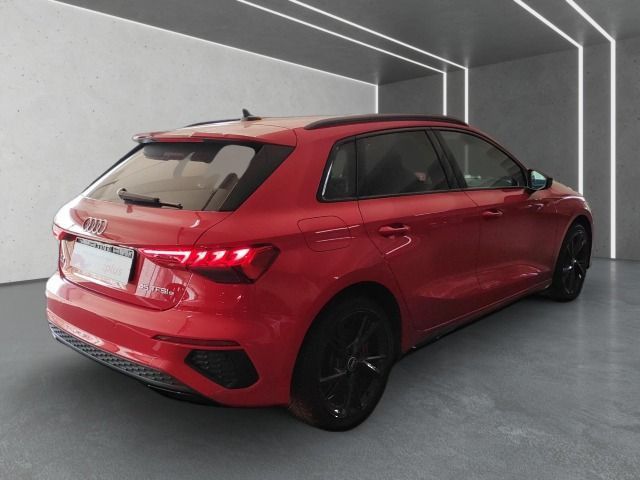 Audi A3 Sportback 45 TFSI e S line S tronic *R-CAM*