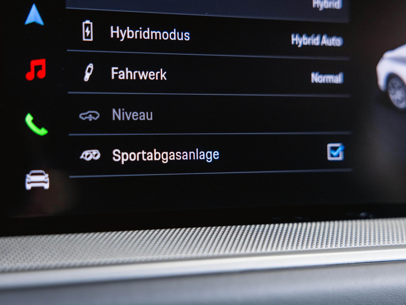 Porsche Cayenne E-Hybrid Sportabgasanlage Sportlenkrad