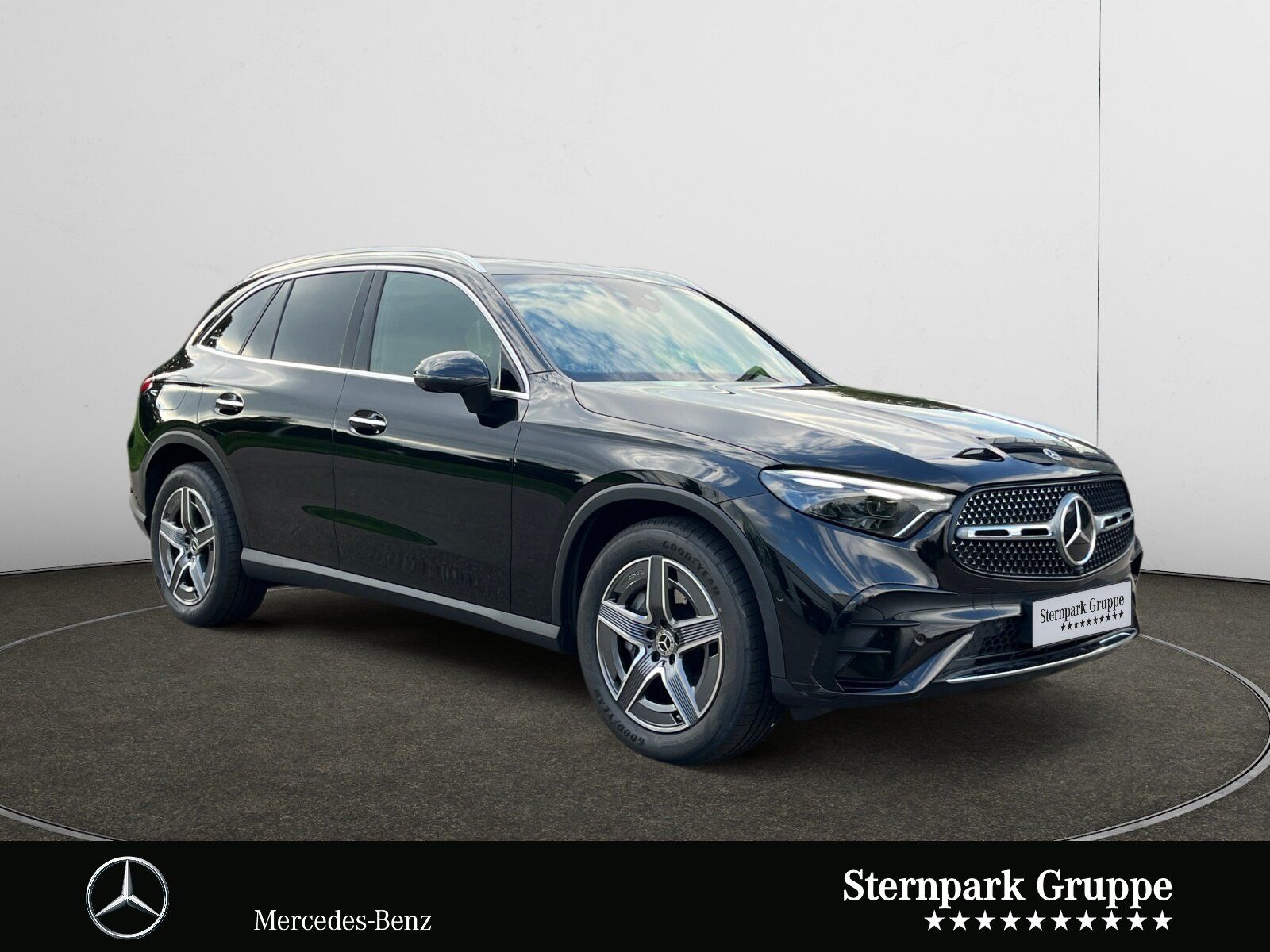 Mercedes-Benz GLC 300 4M AMG Premium Plus +DISTRO+AHK+PSD+HuD+