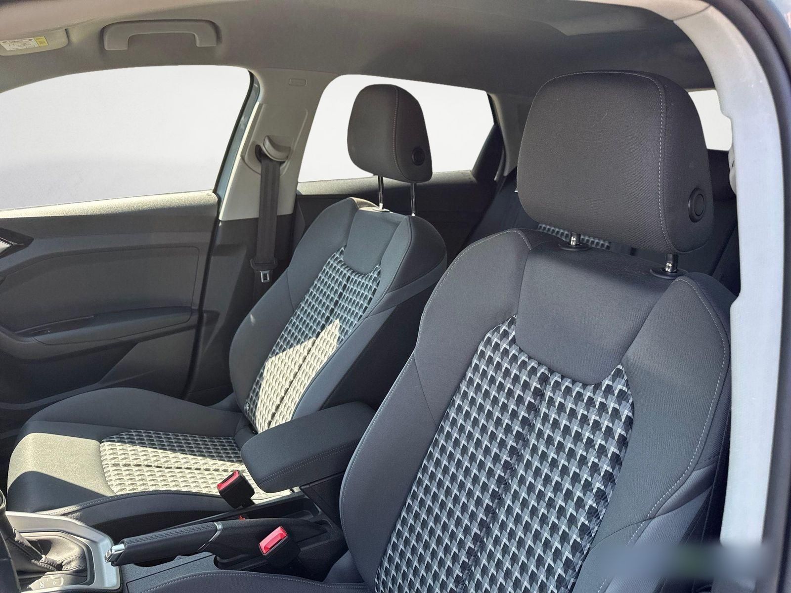 Audi A1 Sportback 30 TFSI S line - Samsaru's Car Outlet