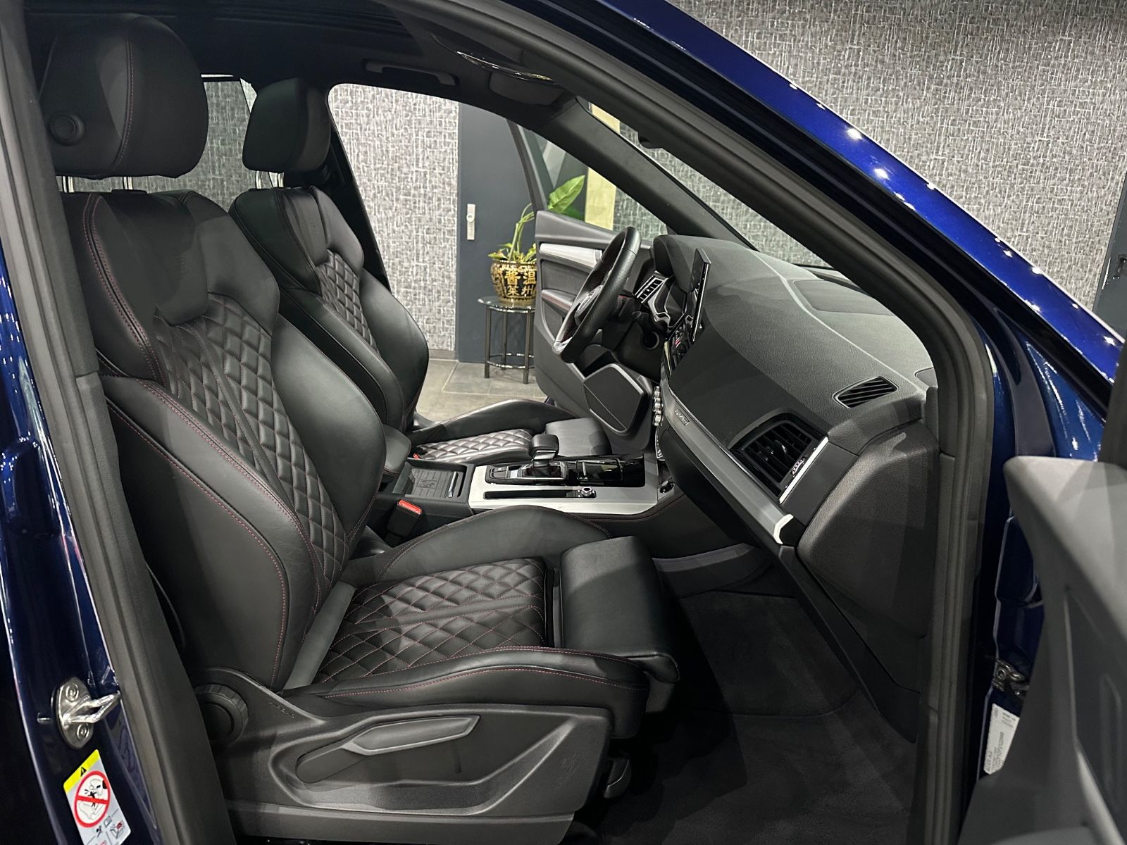 Audi Q5 Sportback 40 TDI quattro S line - Samsaru's Car Outlet