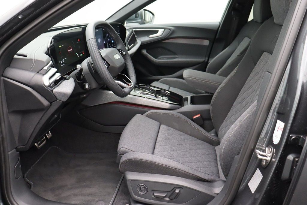 Audi A5 Avant e-hybrid quattro 299PS S line LED Navi