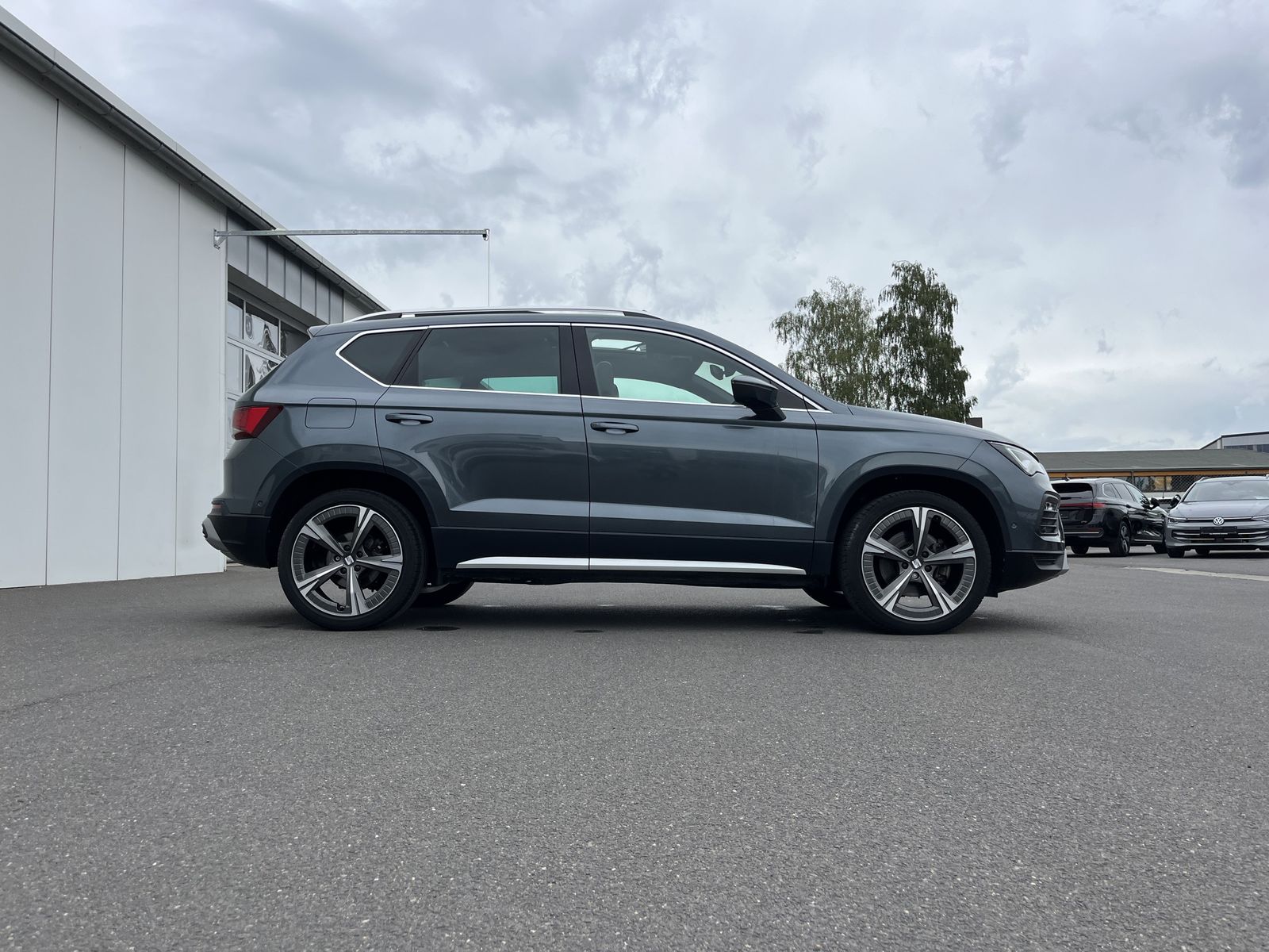 Seat Ateca 1.5 TSI DSG Xperience AHK PANO Navi 360RFK