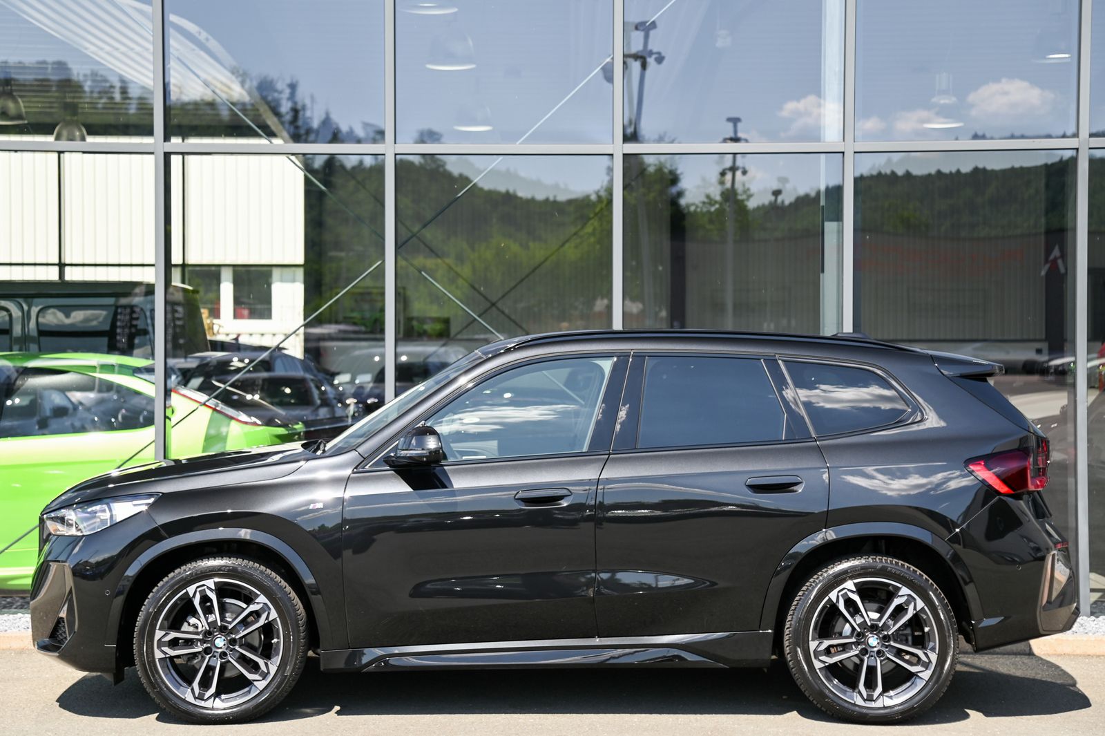 BMW X1 xDrive20d M Sport - Samsaru's Car Outlet