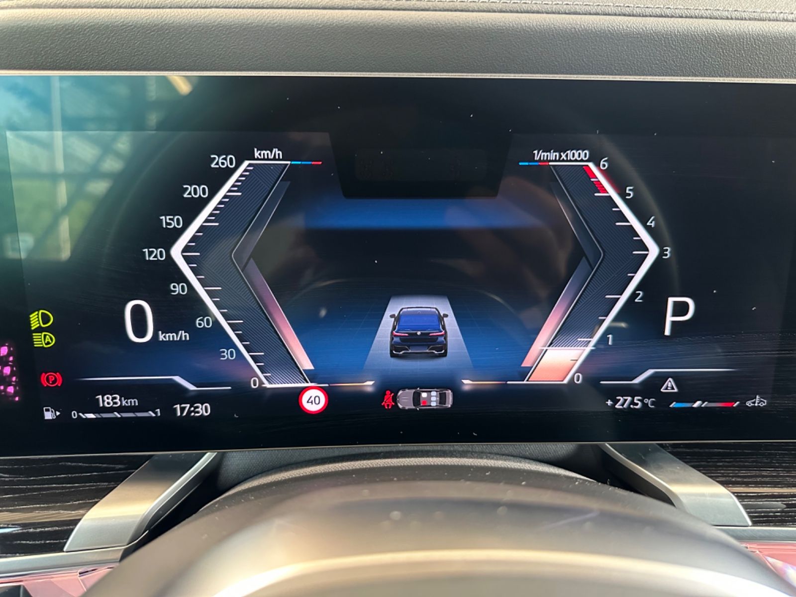 BMW 740 d xDrive M Sport  Fond Entertainment,TV