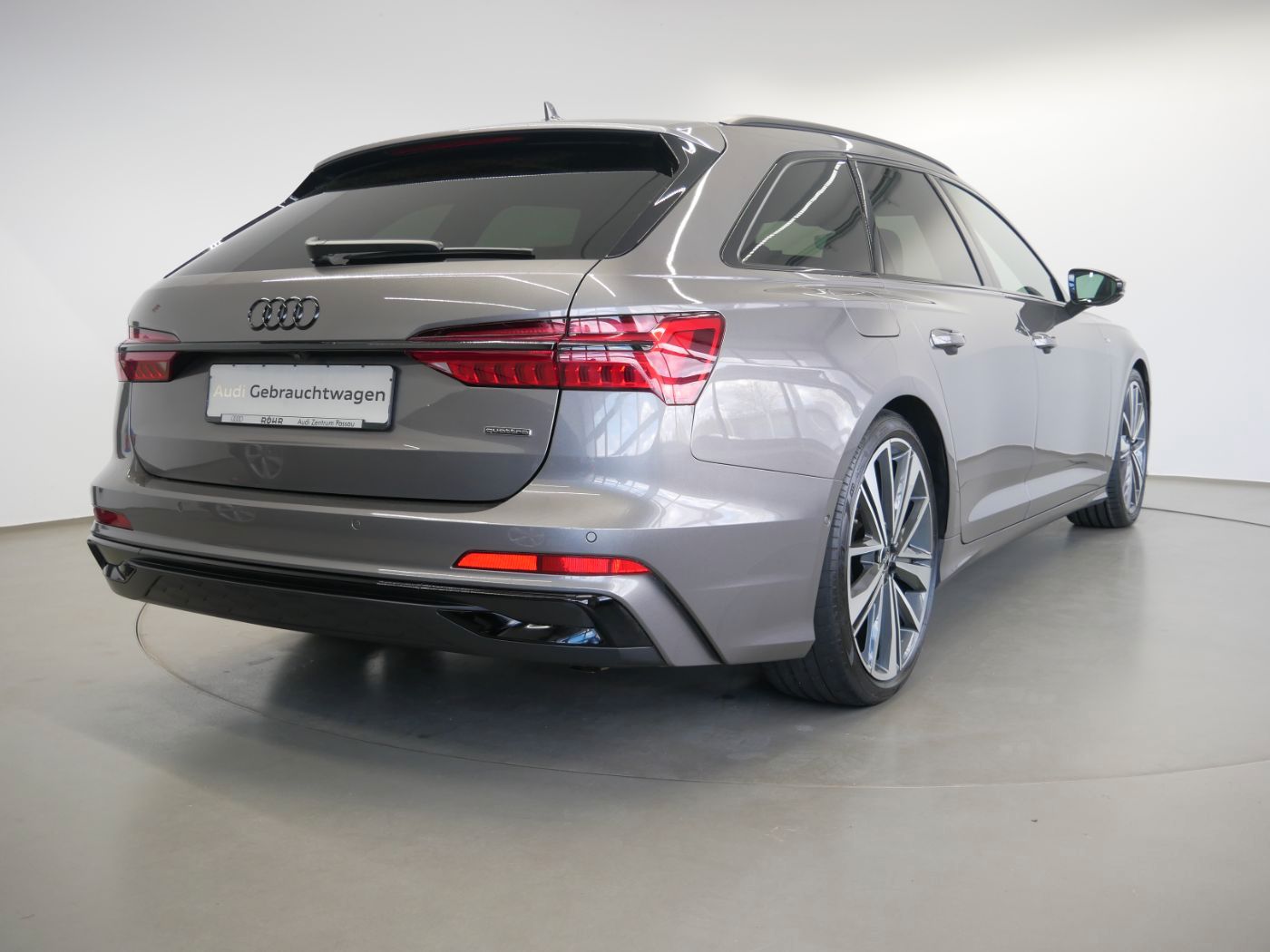 Audi A6 Avant 55 TFSI quattro S line S tro. MATRIX AH
