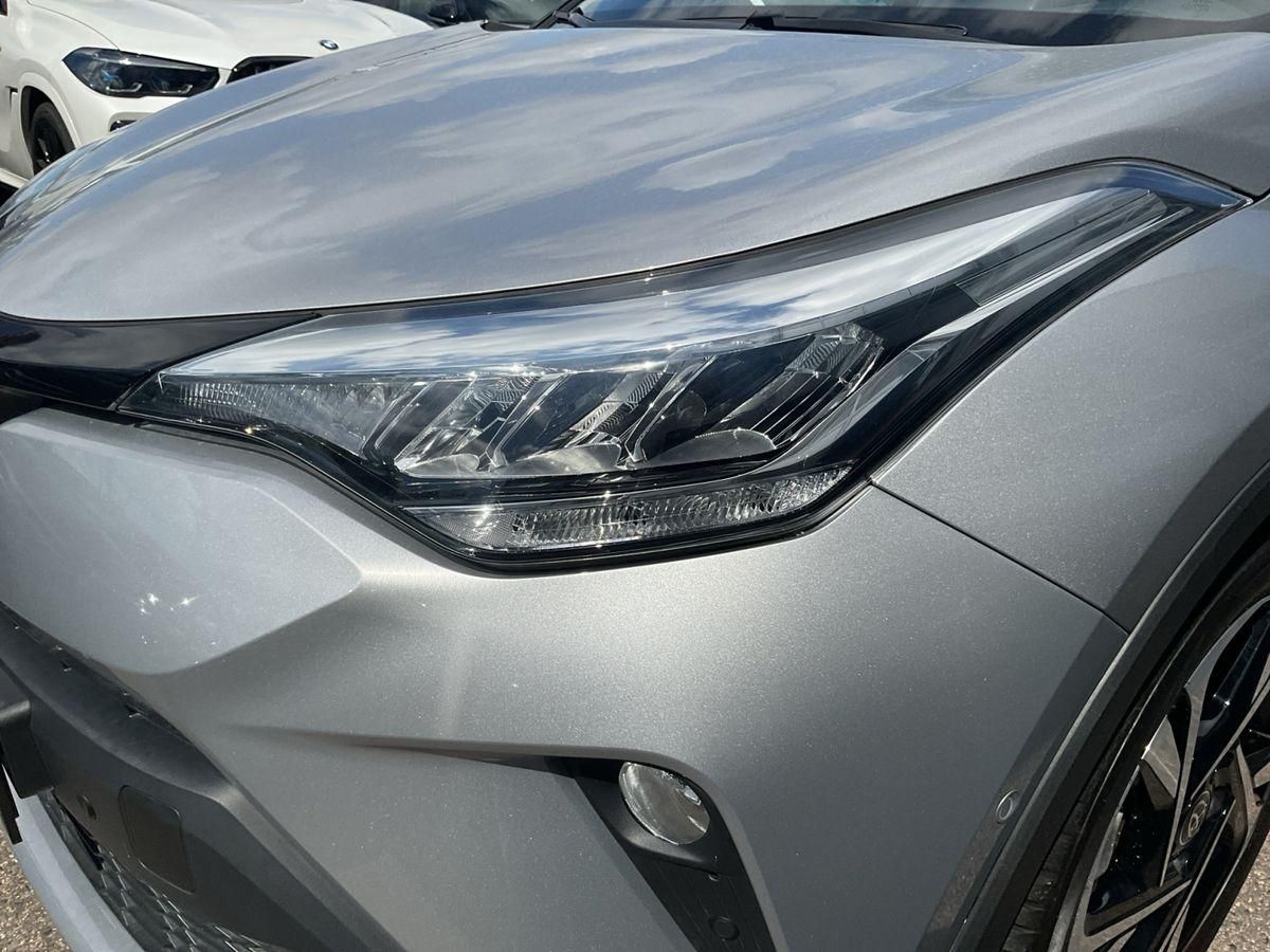 Toyota C-HR HYBRID TEAM D 1.8 16V - Samsaru's Car Outlet