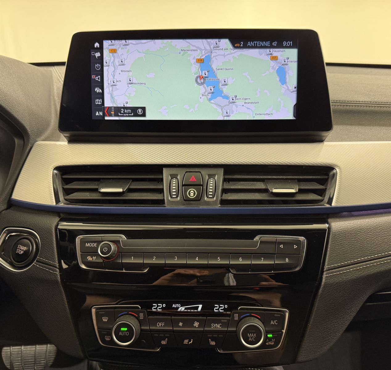 BMW X1 xDrive25e M Sportpaket - Samsaru's Car Outlet
