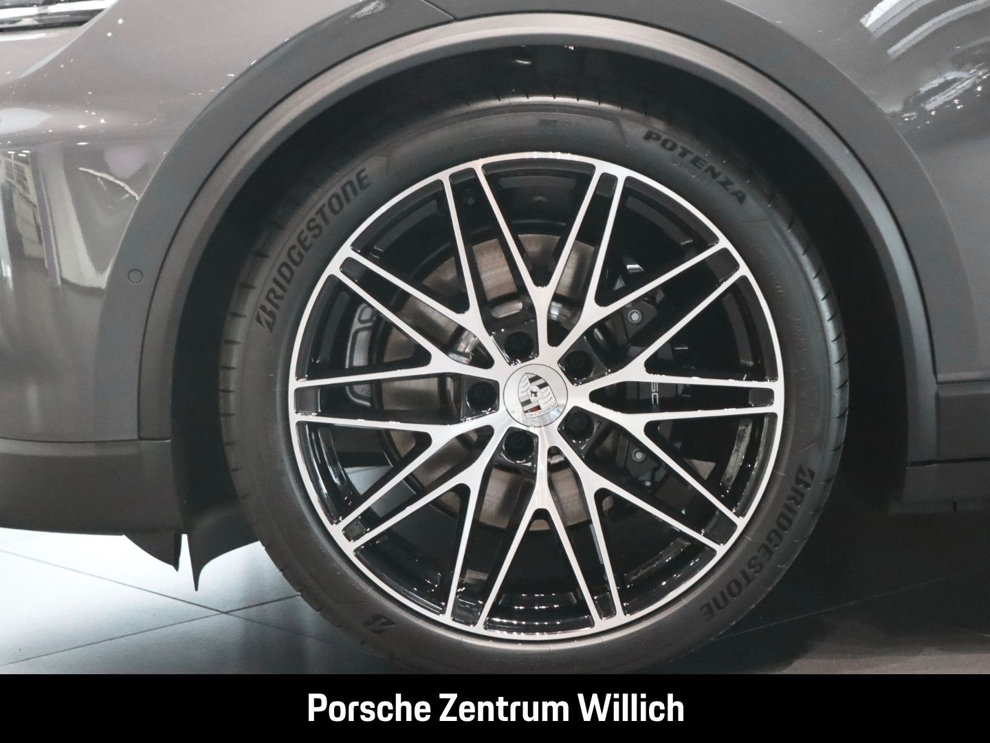 Porsche Macan 4S Surround-View InnoDrive LED-Matrix
