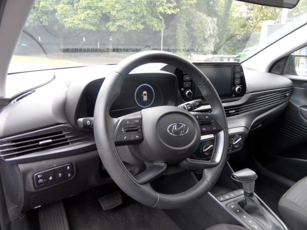 Hyundai i20 1.0 T-GDI Trend - Samsaru's Car Outlet