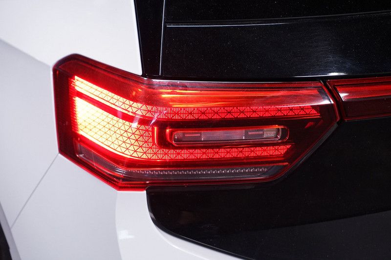 Volkswagen ID.3 Performance Pro - Samsaru's Car Outlet