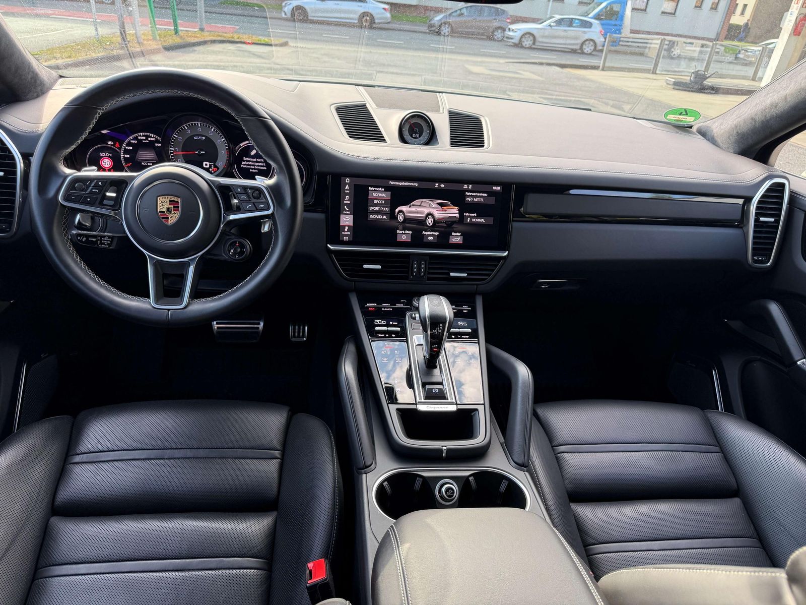 Porsche Cayenne GTS 4.0 V8 Coupe*Burmester*Pano*PDCC