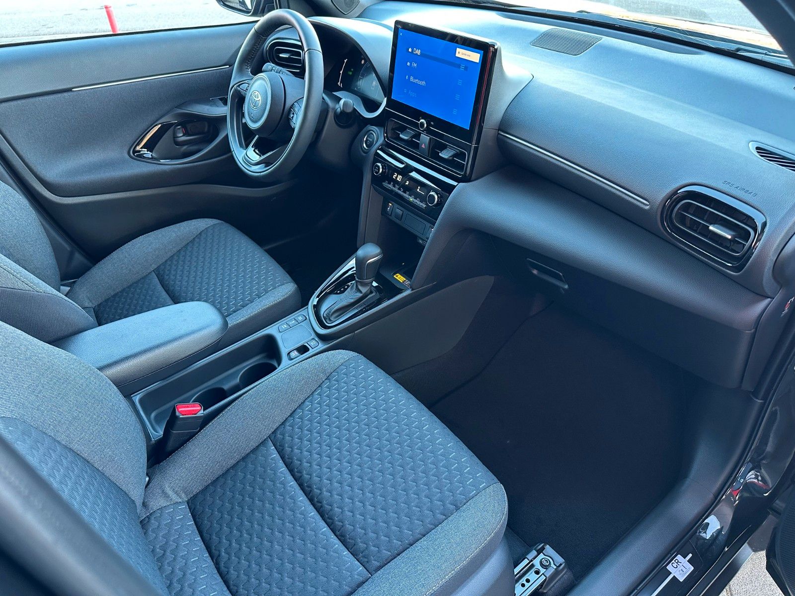 Toyota Yaris Cross Hybrid Teamplayer, NAVI,LED,SITZ-HZG