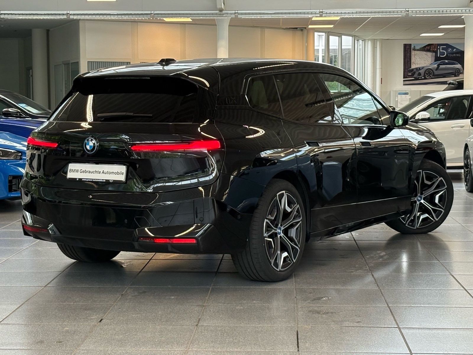 BMW iX xDrive40 MSport DA Prof PA Prof HuD HK 22" LM