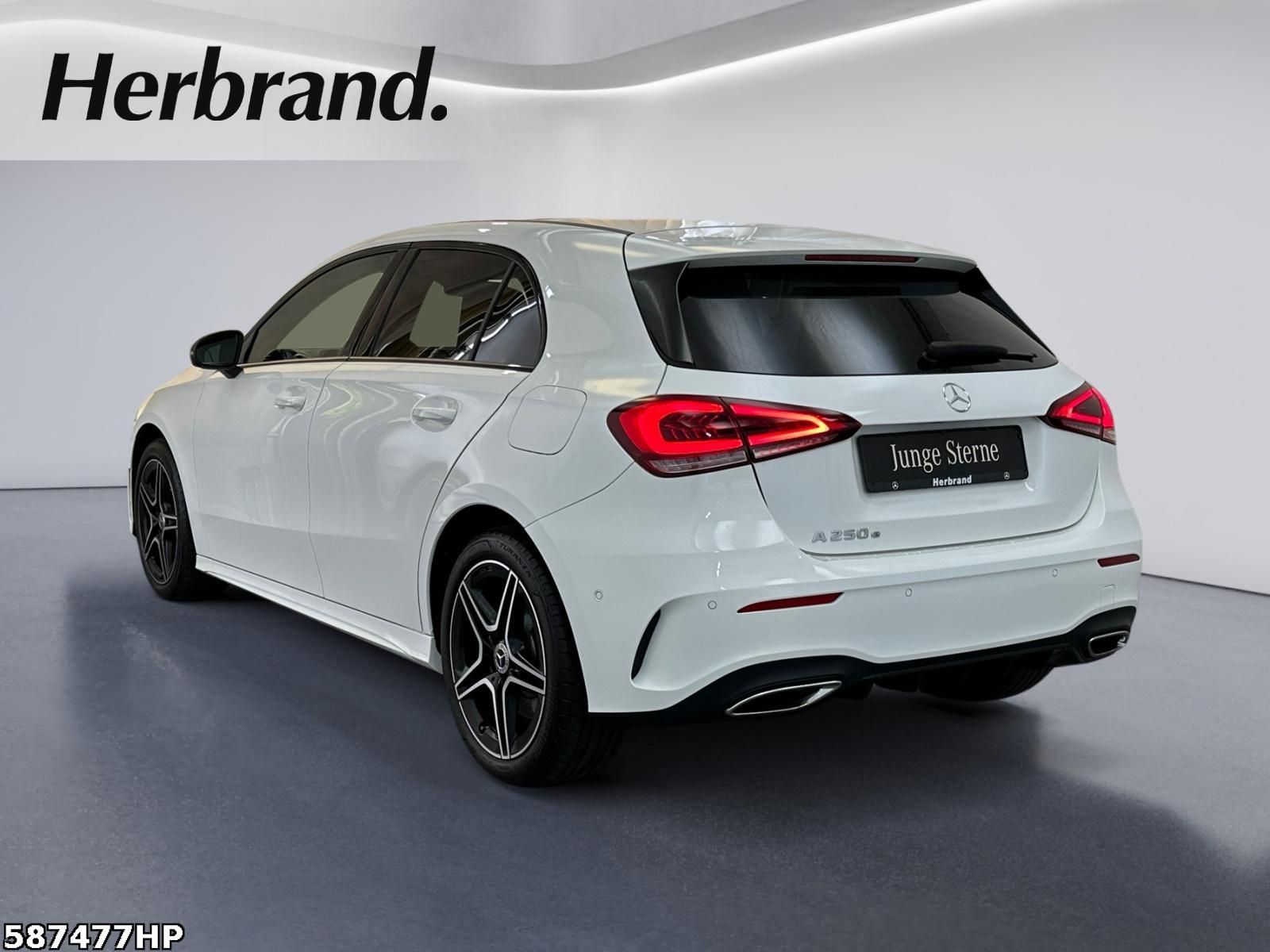 Mercedes-Benz A 250 e AMG - Samsaru's Car Outlet