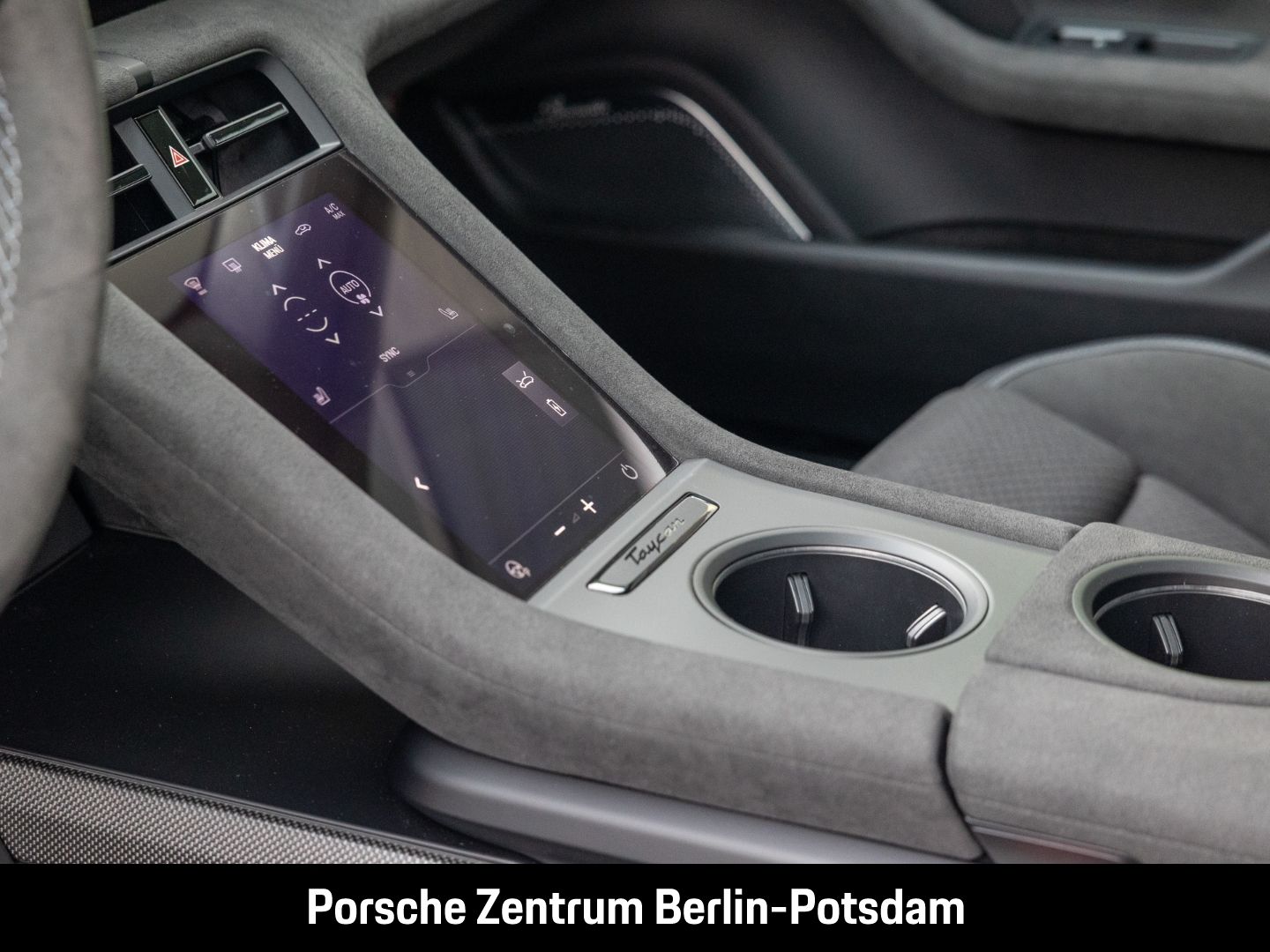 Porsche Taycan GTS Burmester HA-Lenkung Active-Ride