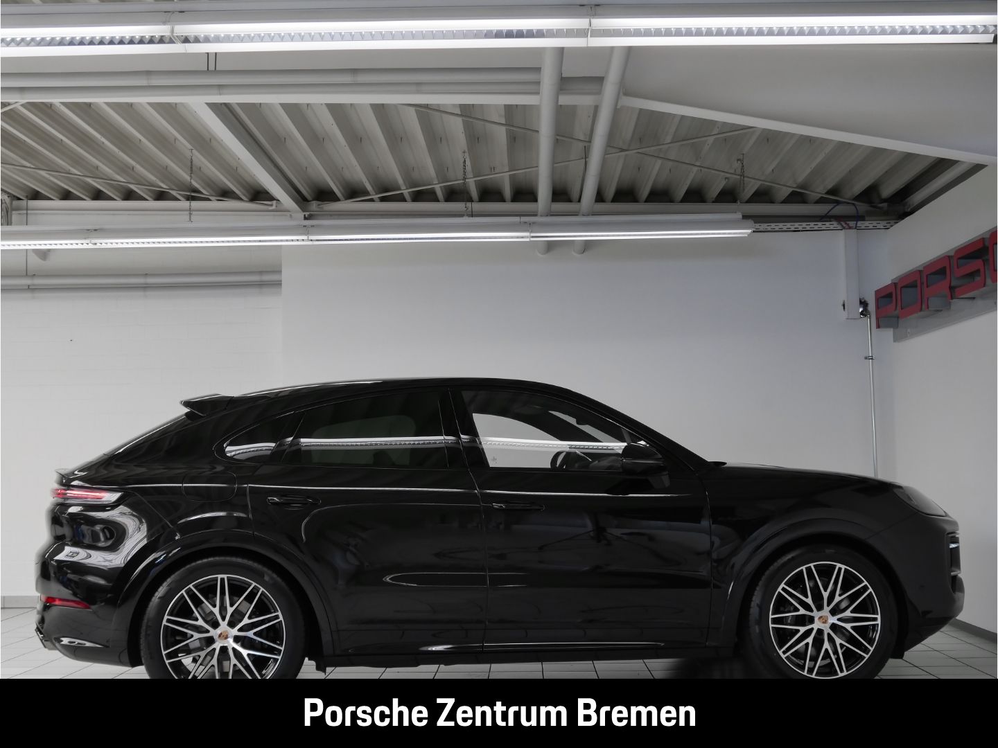 Porsche Cayenne E-Hybrid Coupe Bose Matrix LED Sportag