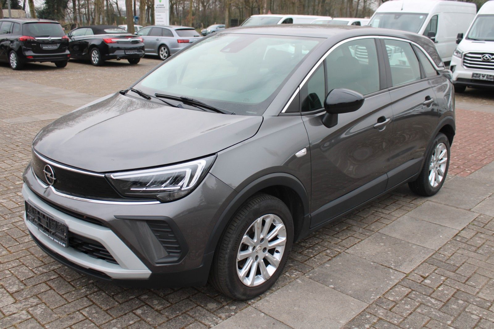 Opel Crossland Elegance - Samsaru's Car Outlet