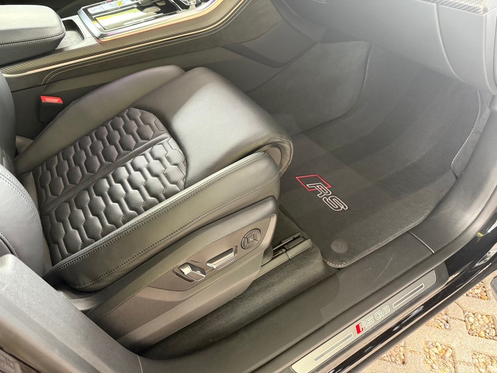 Audi RS Q8 4.0 TFSI quattro *Standhz*Massage*B&O*Pano