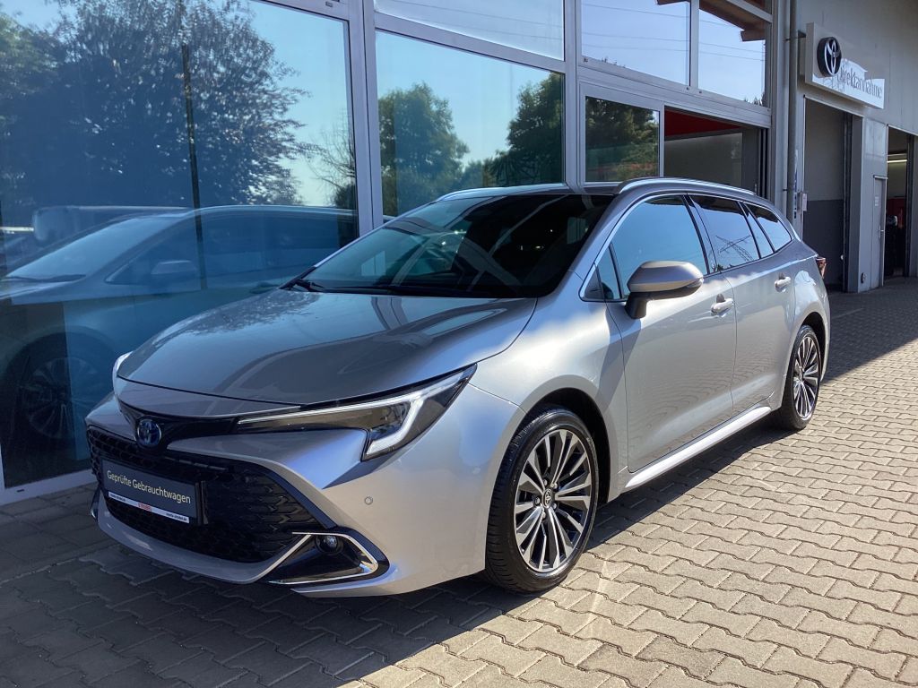 Toyota Corolla 1.8 Hybrid Touring Sports Team Deutschla