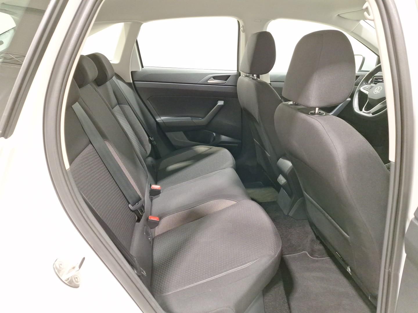 Volkswagen Taigo 1.0 TSI Life - Samsaru's Car Outlet