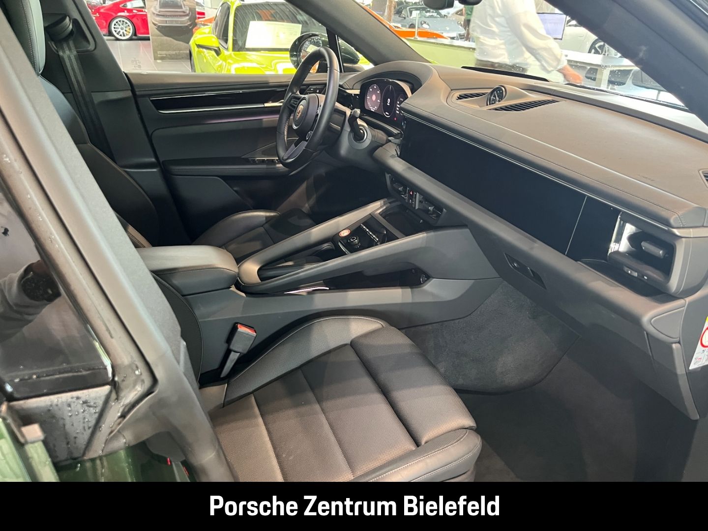 Porsche Macan 4S BOSE Luftfederung Panorama LED-Matrix