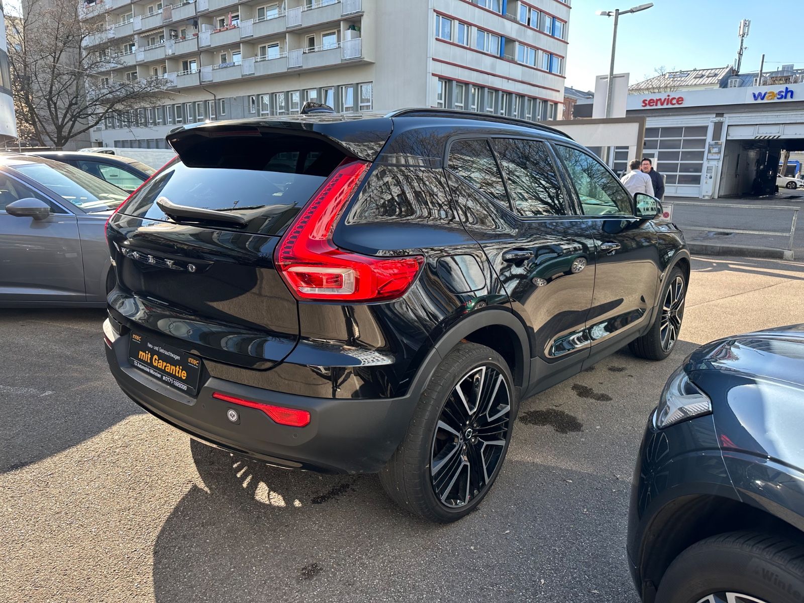 Volvo XC40 R-Design - Samsaru's Car Outlet