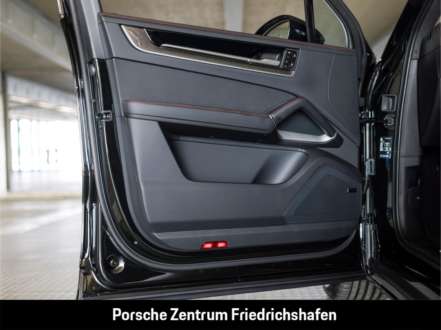 Porsche Cayenne GTS HA-Lenkung InnoDrive Head-Up BOSE