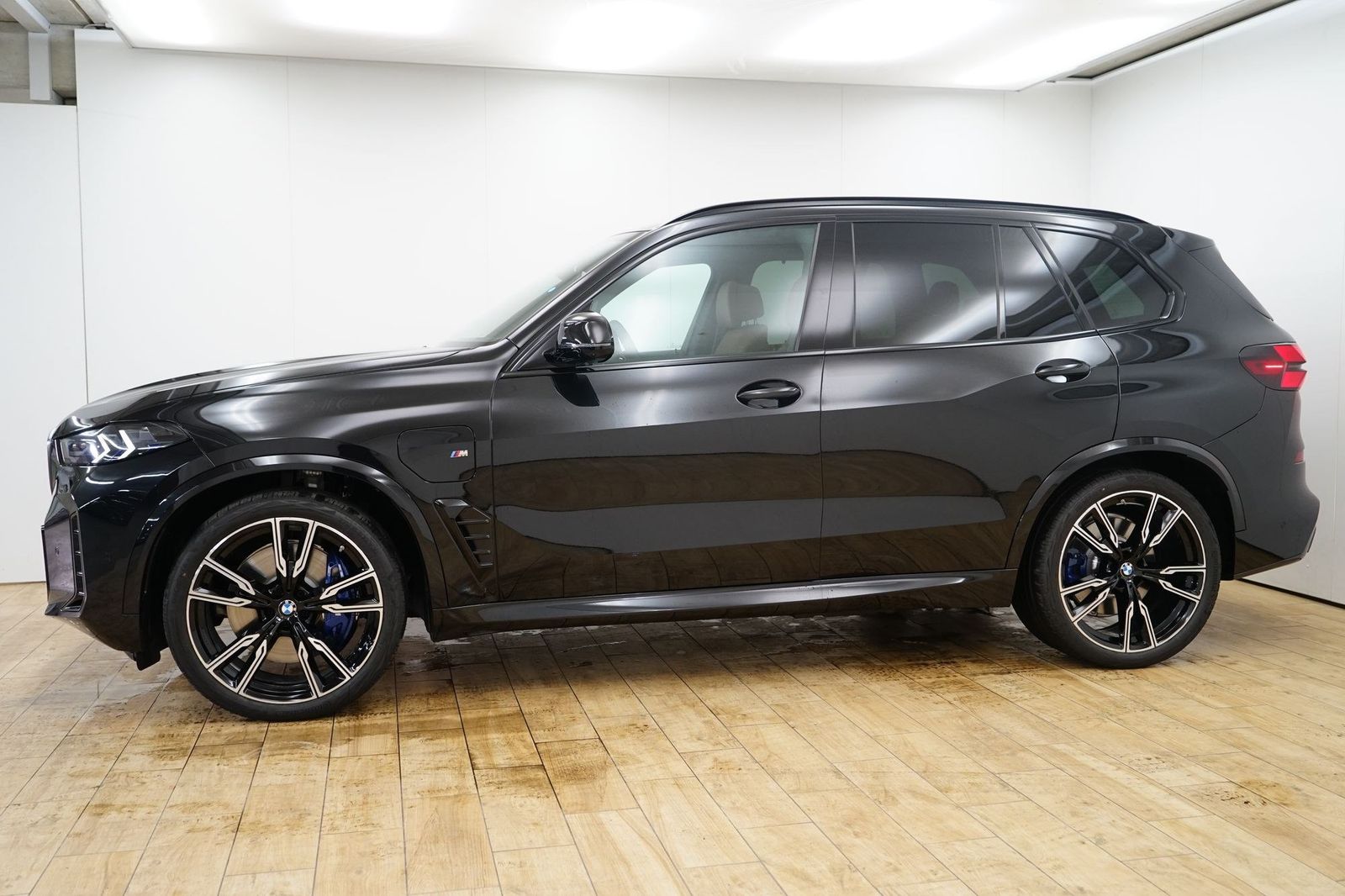 BMW X5 xDrive50e [M Sport, HUD, AHK, ACC, GSD, 22" L