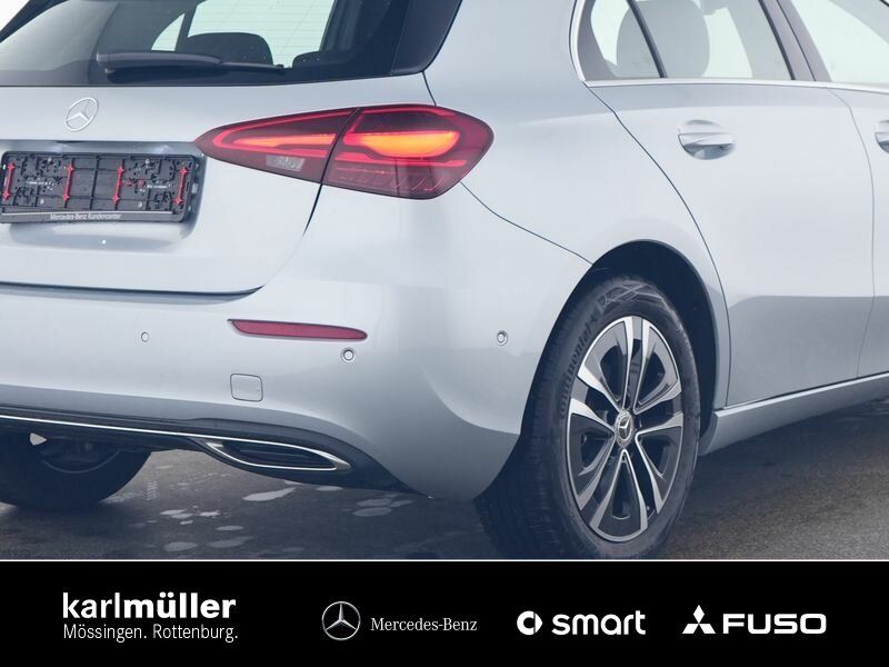 Mercedes-Benz A 180 - Samsaru's Car Outlet