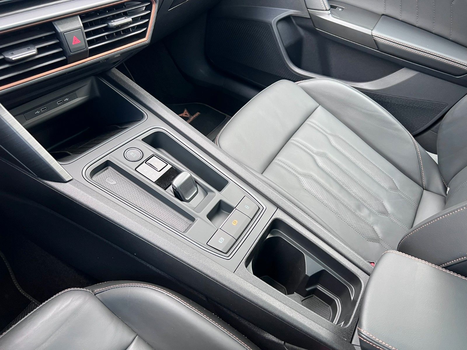 Cupra Formentor VZ 2.0 TSI DSG 4Drive-21" PANO BREMBO