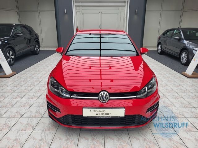 Volkswagen Golf VII 1.5 TSI DSG Highline R-Line - Samsaru's Car Outlet