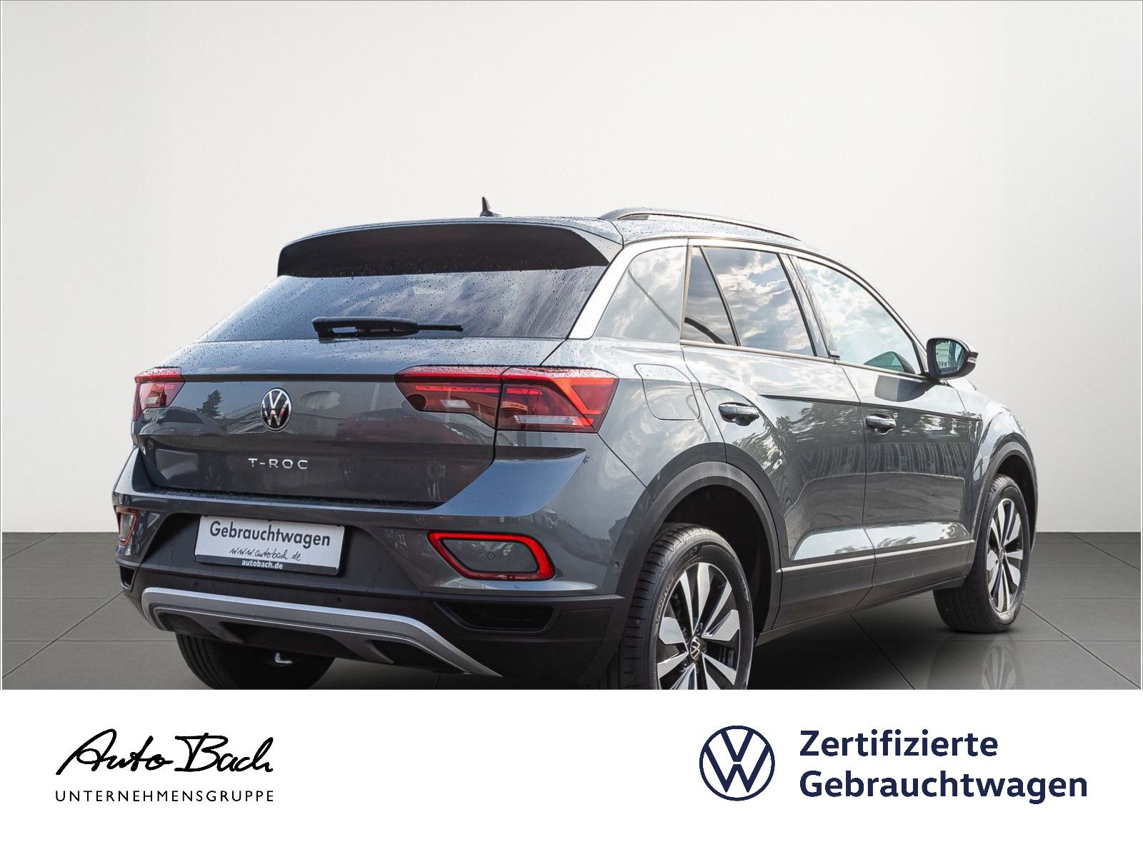 Volkswagen T-Roc 1.5 TSI MOVE DSG - Samsaru's Car Outlet
