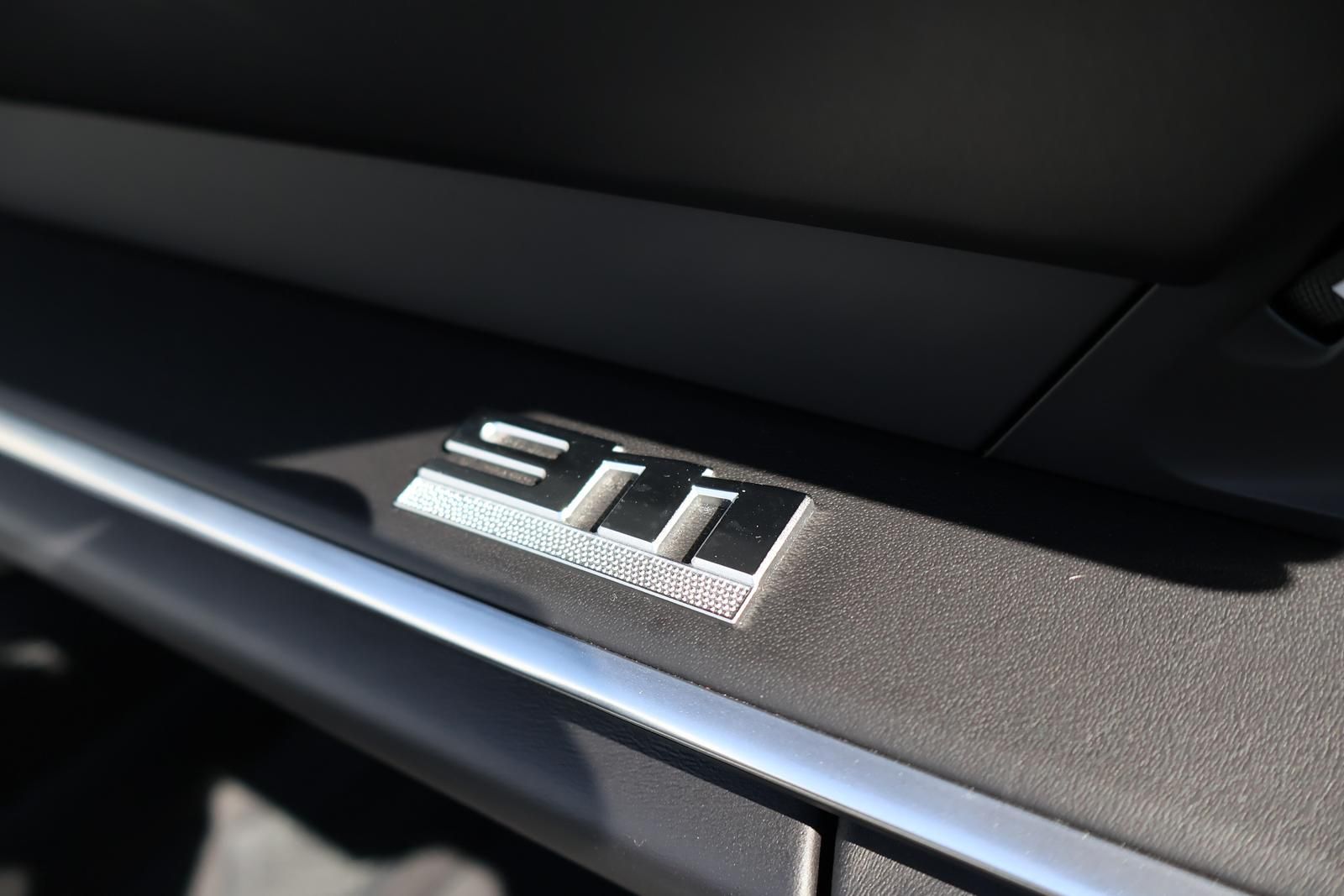 Porsche 992 - 911 Carrera Turbo S cabrio HERITAGE Manuf.