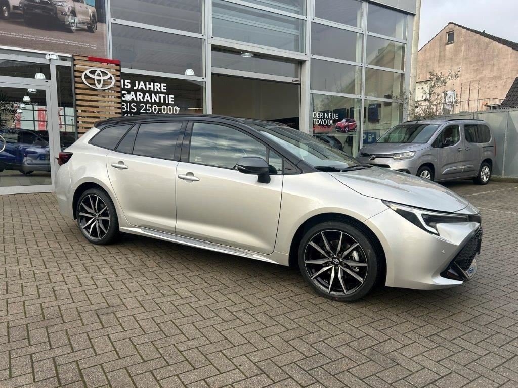 Toyota Corolla 2,0l GR Sport Hybrid TS ACC LED SHZ RFK