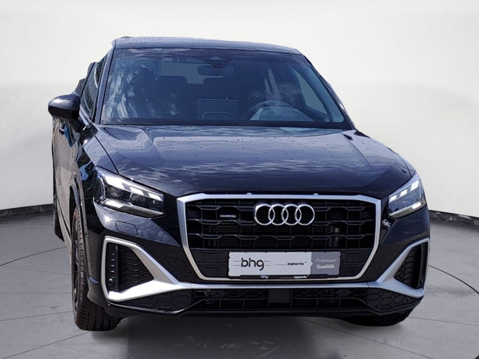 Audi Q2 S line 40 TFSI quattro *LED*AHK*PANO*