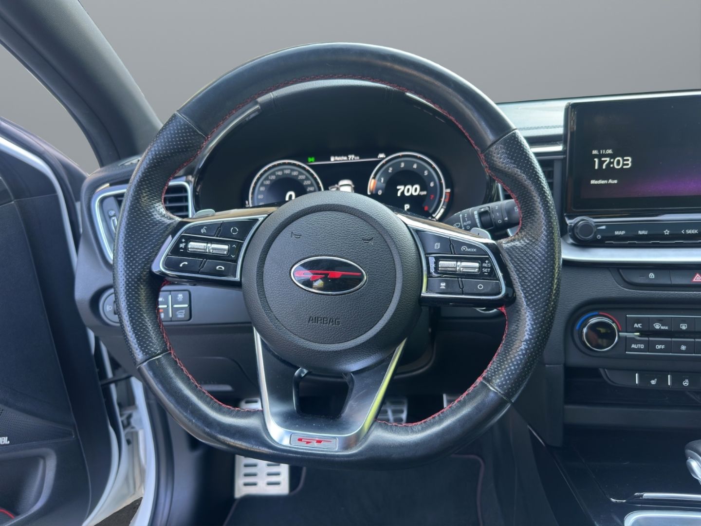 Kia ProCeed GT - Samsaru's Car Outlet