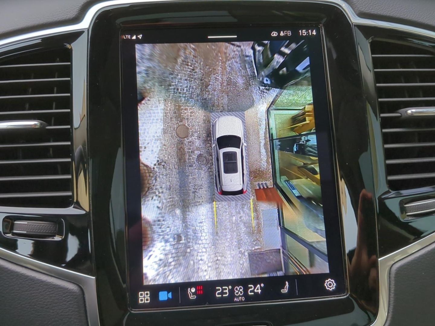 Volvo XC90 T8 Recharge Plus Dark *Luft*Pano*360*Alarm*