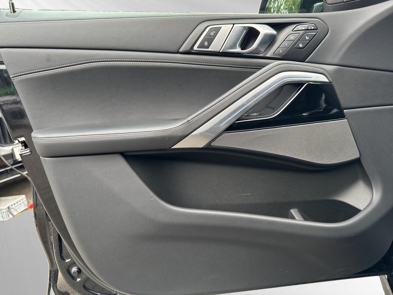 BMW X6 xDrive40i M Sport Pro|AHK|Pano|H/K|Standhzg.