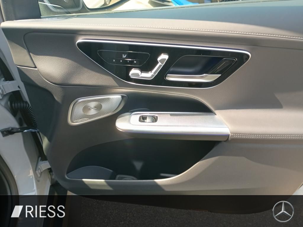 Mercedes-Benz GLC 220 d AMG+PANO+AHK+DISTR+DIGI L+BURM+360°+