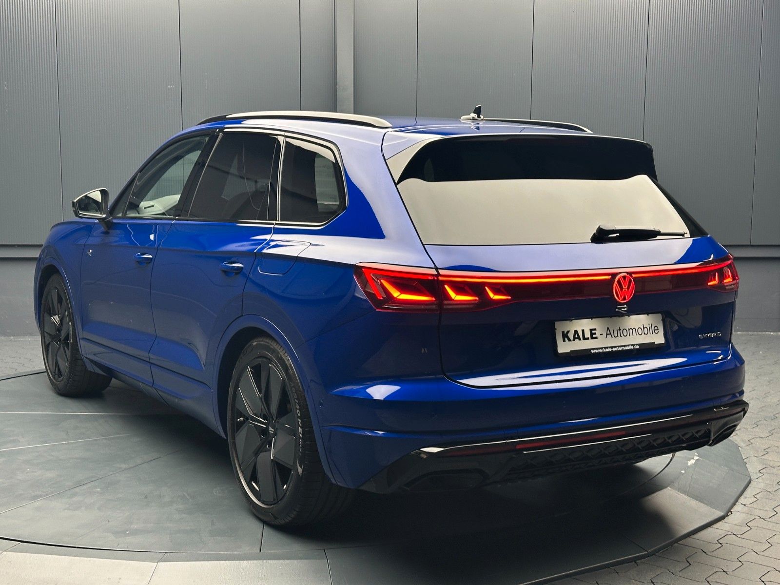 Volkswagen Touareg eHybrid 340 kW 4Mot. R-Line*21Zoll*DynAu