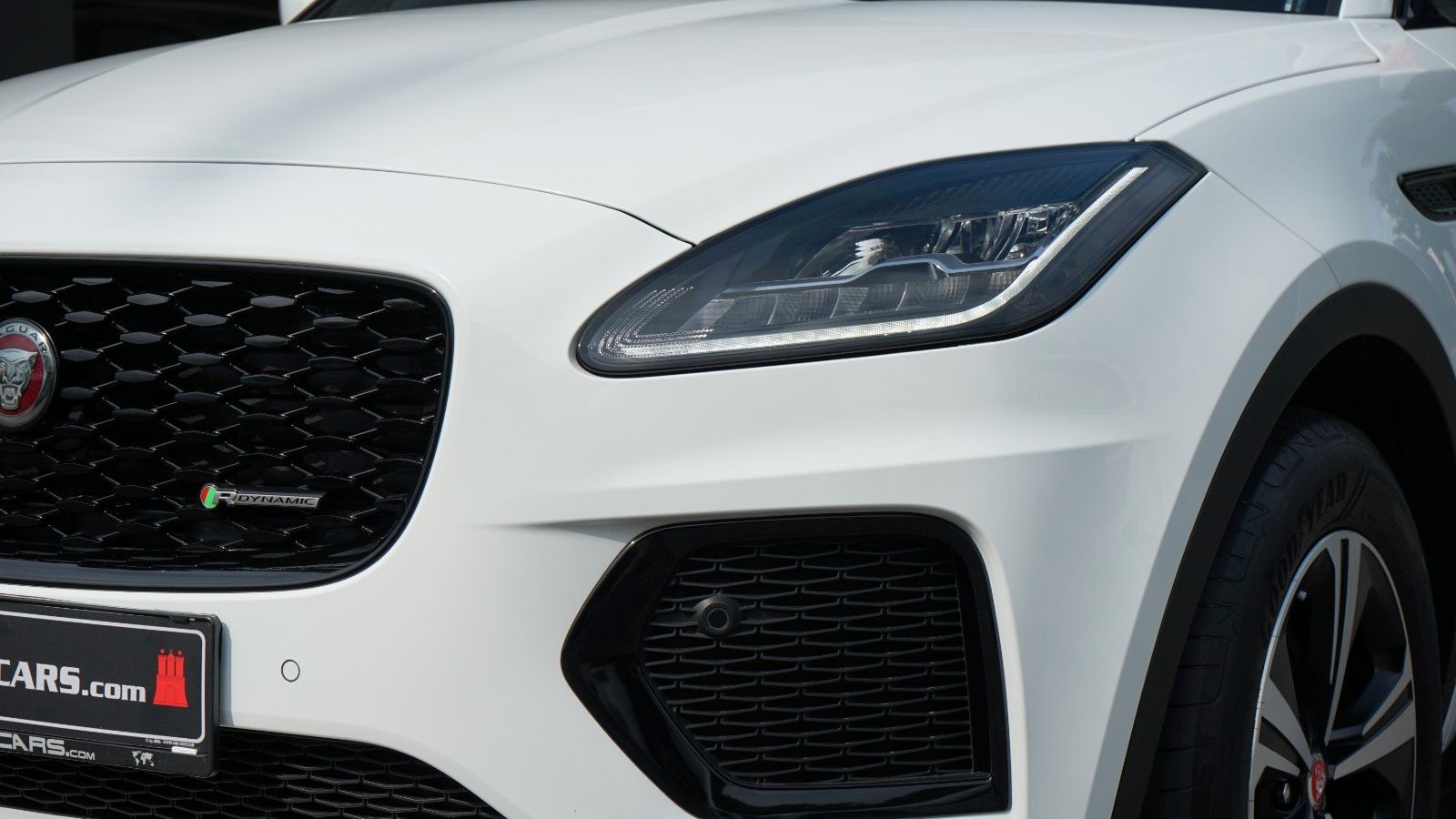 Jaguar E-PACE D200 R-DYNAMIC S*AWD*BLACK PACK*