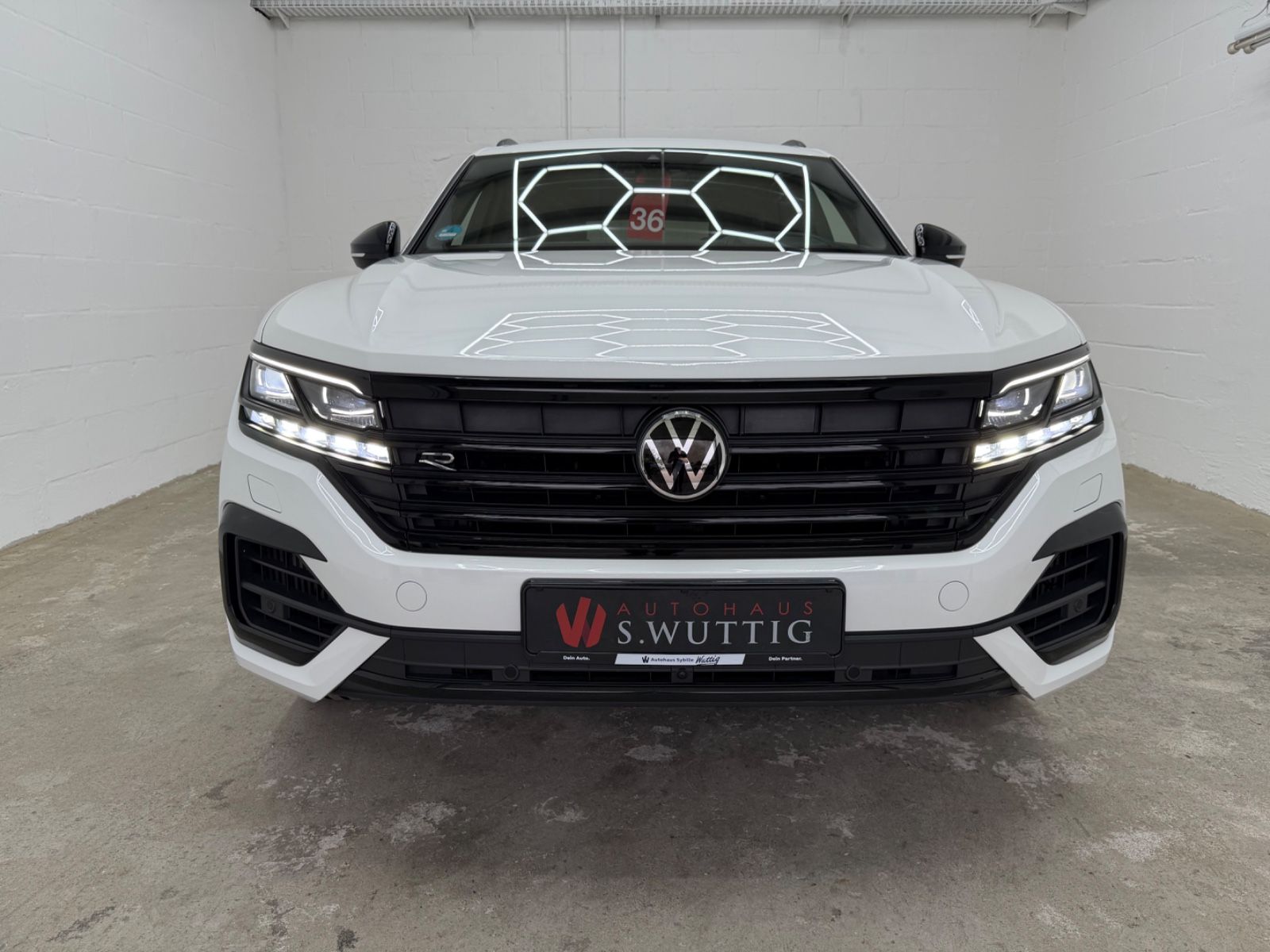 Volkswagen Touareg R 4Motion eHybrid+MATRIX+PANO+HEAD-UP+