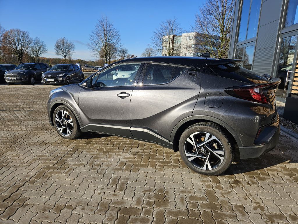 Toyota C-HR Hybrid Team Deutschland
