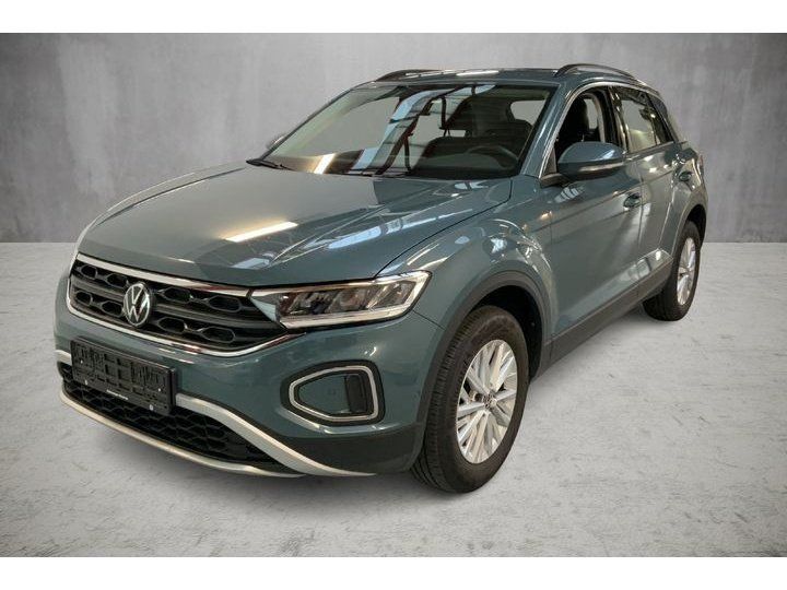 Volkswagen T-Roc Life TSI DSG - Samsaru's Car Outlet