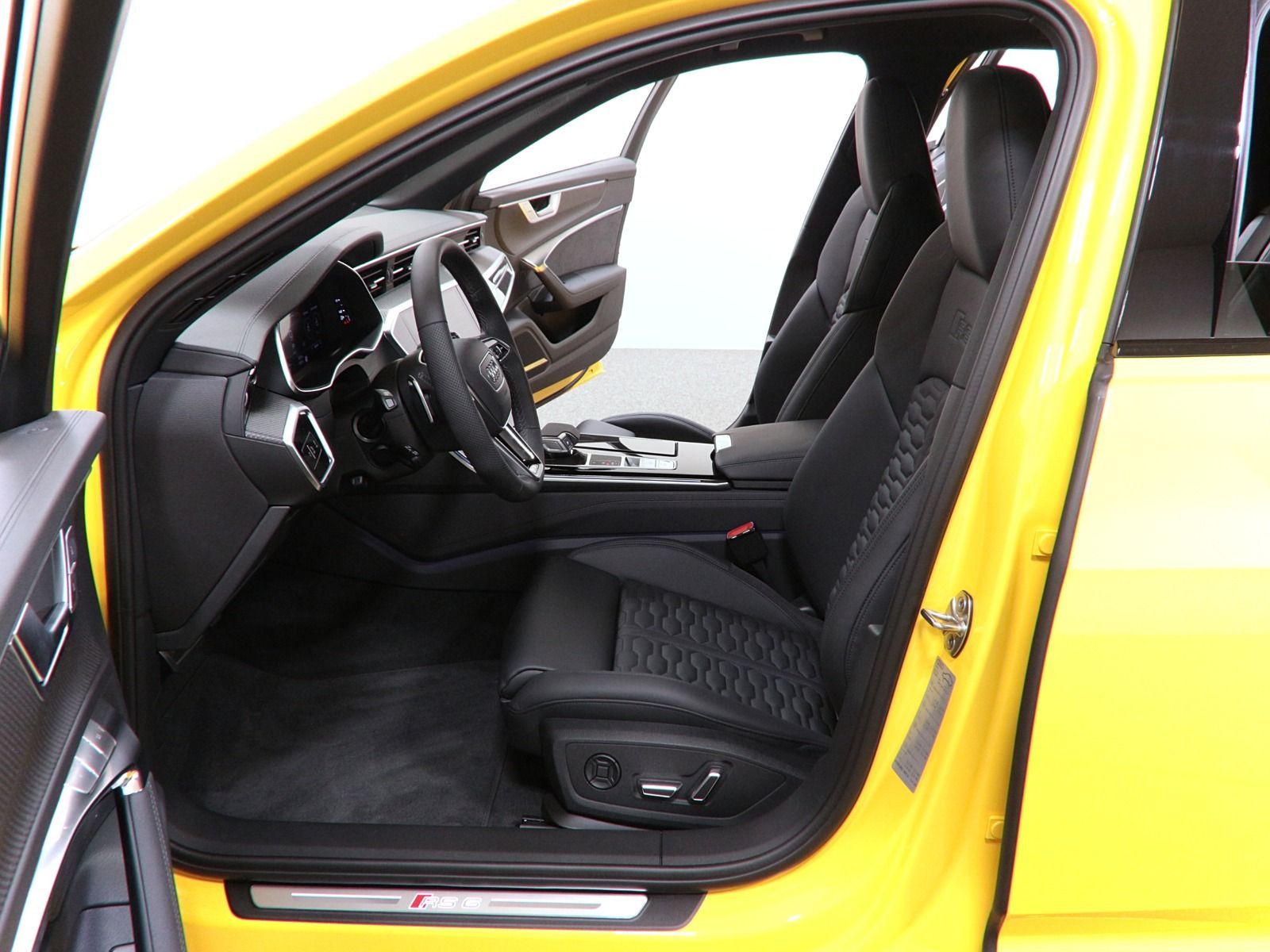 Audi RS 6 Avant, Keramik, Standh, Laserlicht, 305km/h