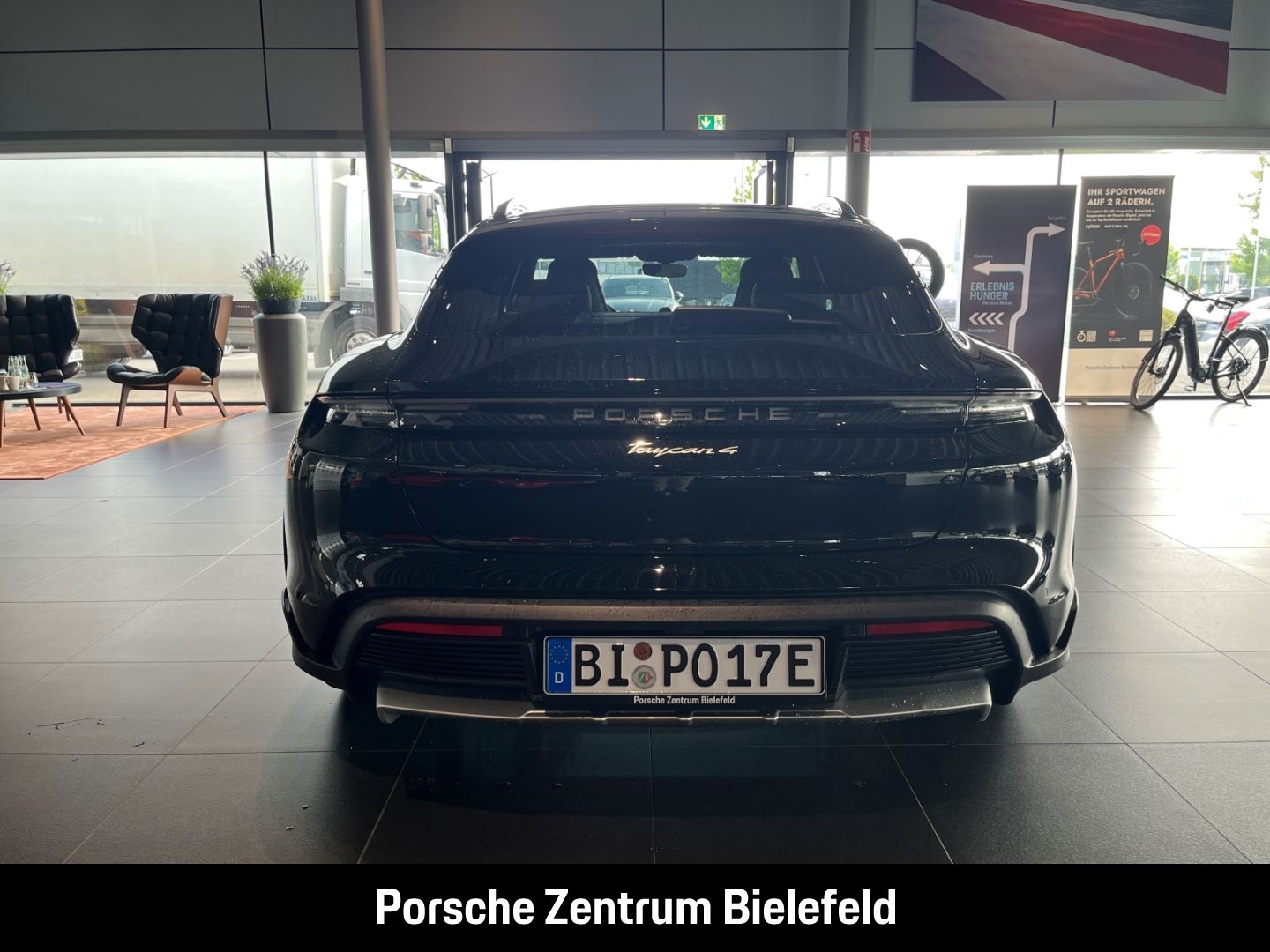 Porsche Taycan 4 Cross Turismo BOSE LED-Matrix Panorama