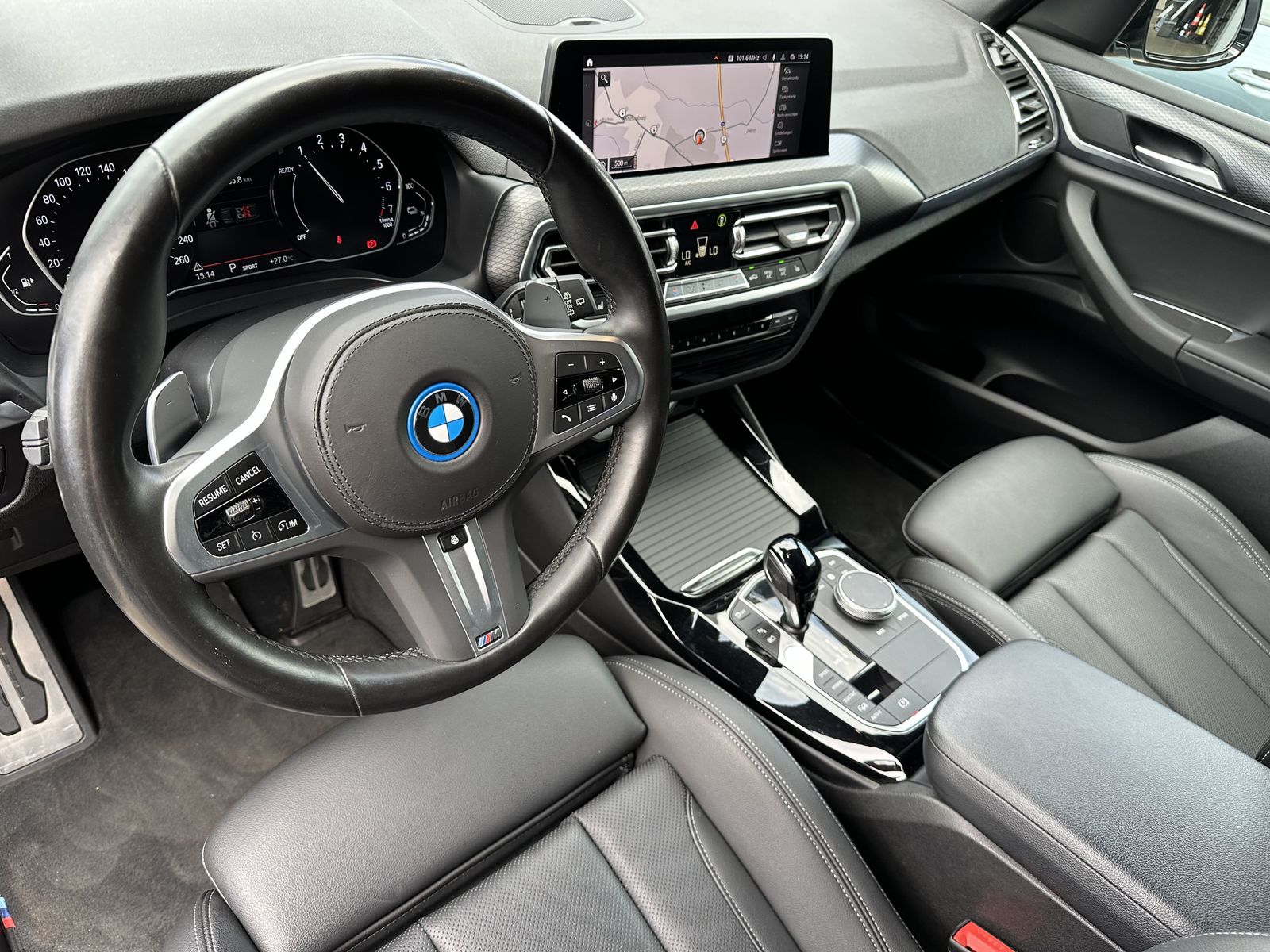 BMW X3 xDrive30e M-Sport NAV+LED+AHK+KAMERA+19ZO+1HD