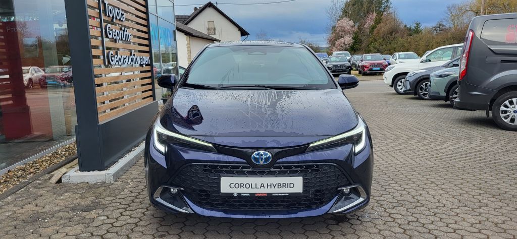 Toyota Corolla 1.8 Hybrid Team Deutschland